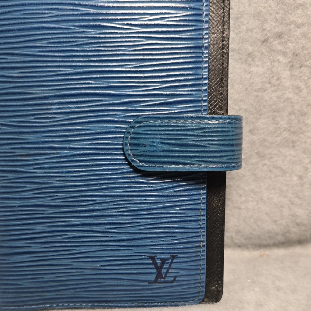 Louis Vuitton Blue Epi Agenda CA 1916